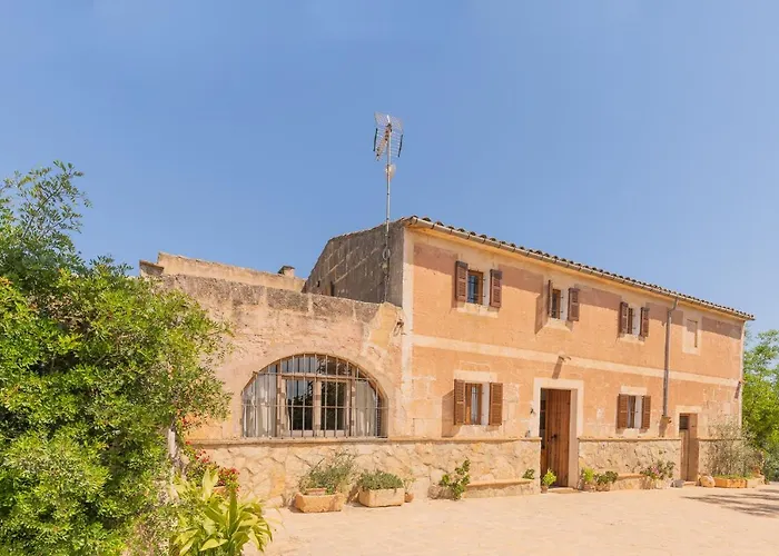 Murtera- Traditional Country Manor House For 9 People 5 Bedrooms And 4 Bathrooms Near Sant Llorenc